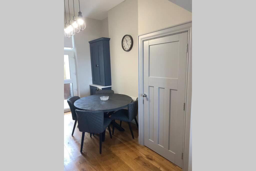 Are You Looking For A Big Piece Of Heaven? Warrenpoint Extérieur photo